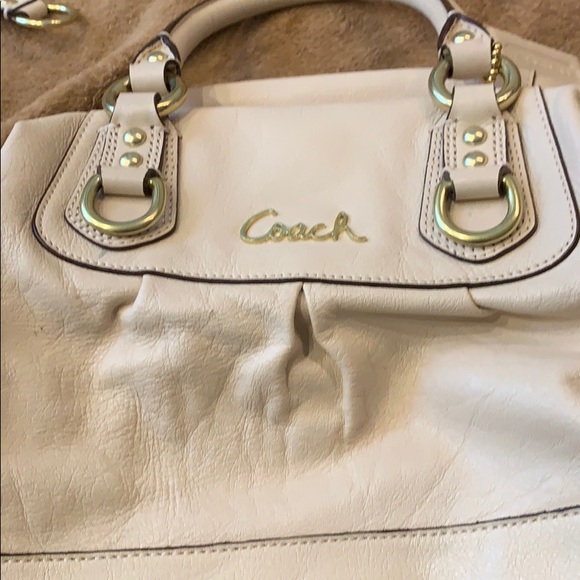 Coach cream handbag with removable strap - Picture 8 of 8